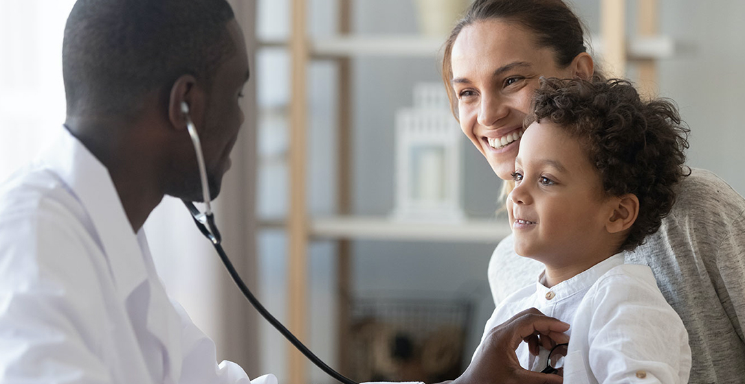 doctor-checking-patients-heartbeat-in-exam-room-with-stethoscope