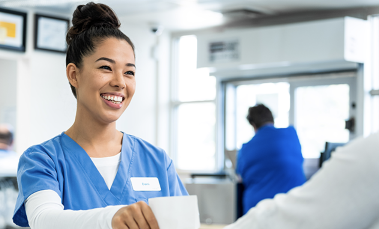 medical-administrative-assistant-with-clipboard medical-administrative-assistant-with-clipboard